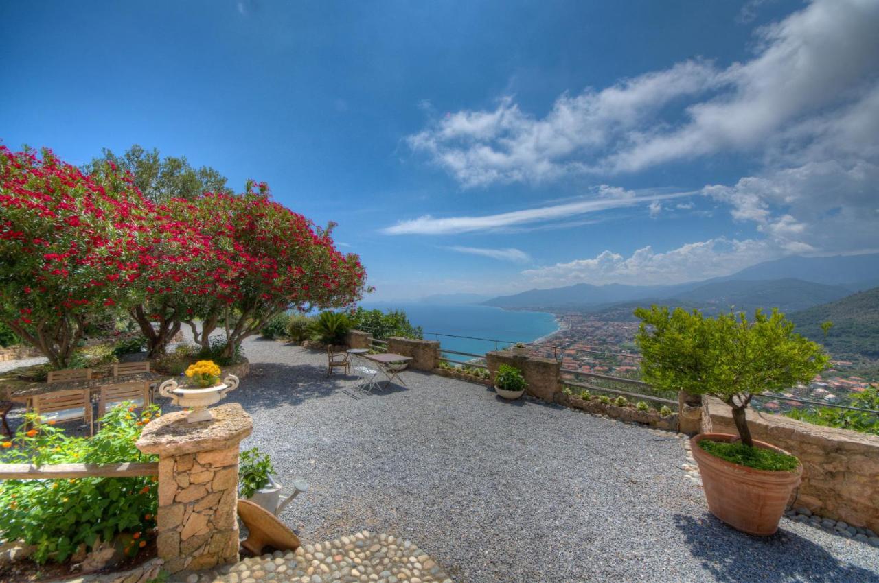 Villa Sole Borgio Verezzi Exterior photo