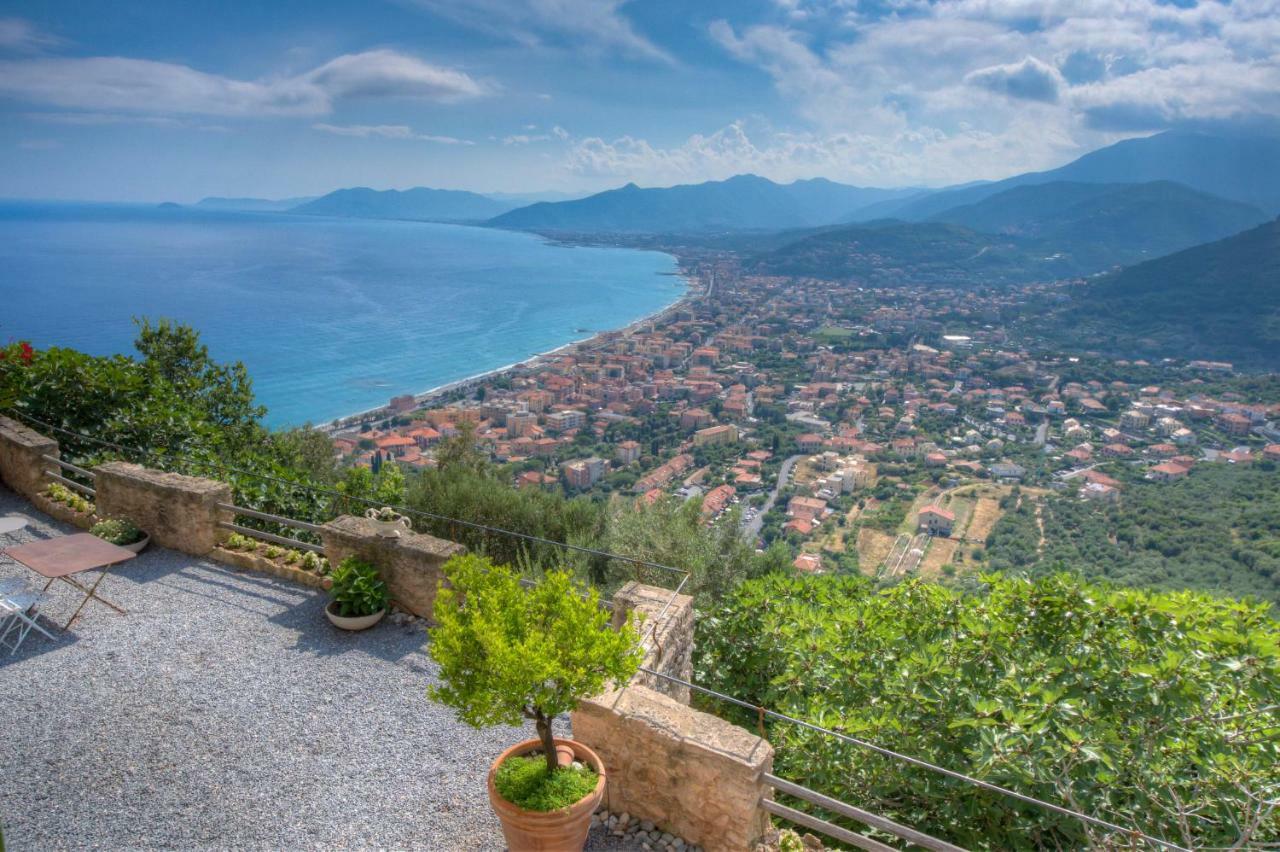 Villa Sole Borgio Verezzi Exterior photo